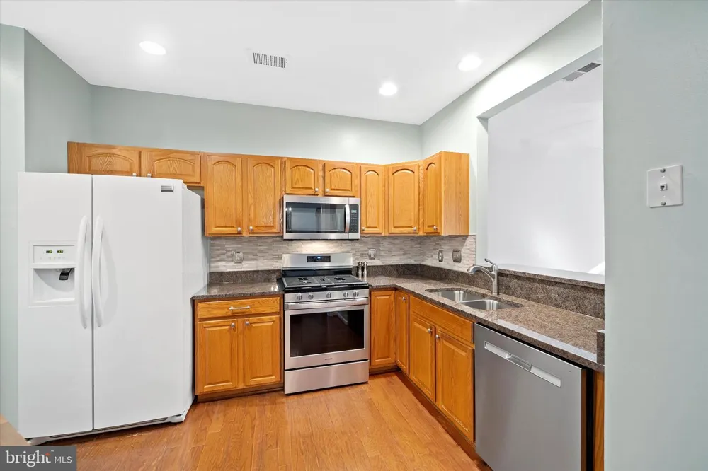 13963 CHELMSFORD DRIVE Gainesville, VA 20155