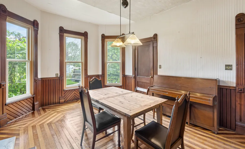 42304 W Red Arrow Highway Paw Paw, MI 49079