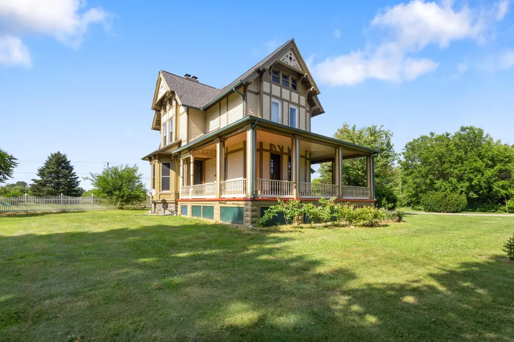 42304 W Red Arrow Highway Paw Paw, MI 49079