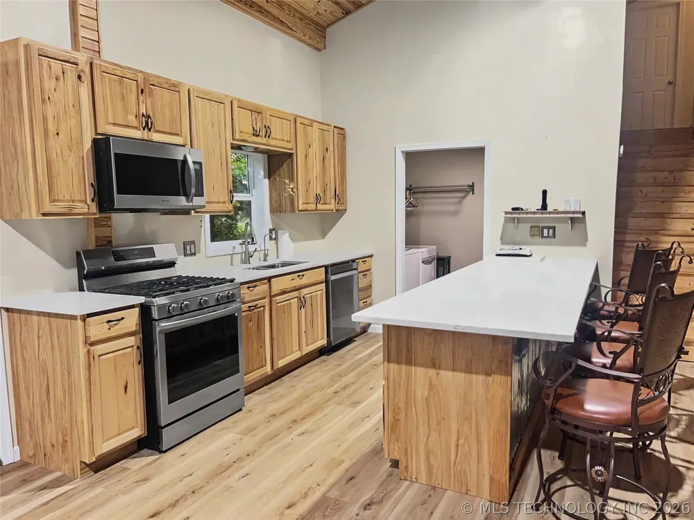32424 S Pigeon Road Park Hill, OK 74451