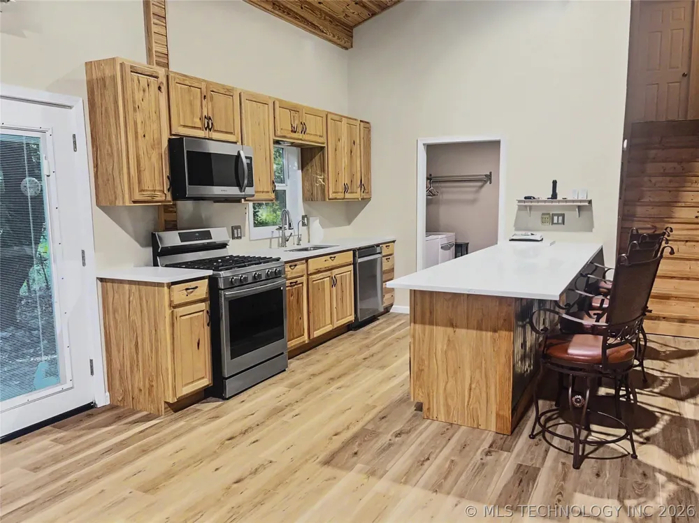 32424 S Pigeon Road Park Hill, OK 74451