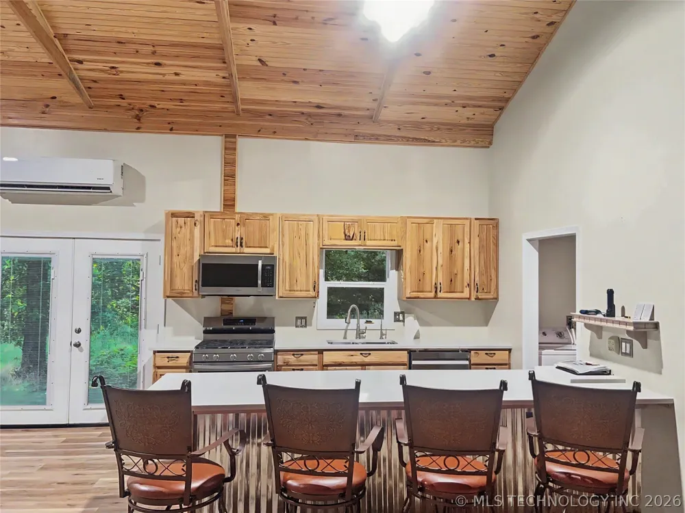 32424 S Pigeon Road Park Hill, OK 74451