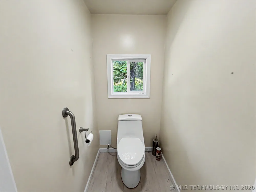 32424 S Pigeon Road Park Hill, OK 74451