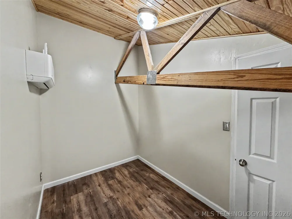 32424 S Pigeon Road Park Hill, OK 74451