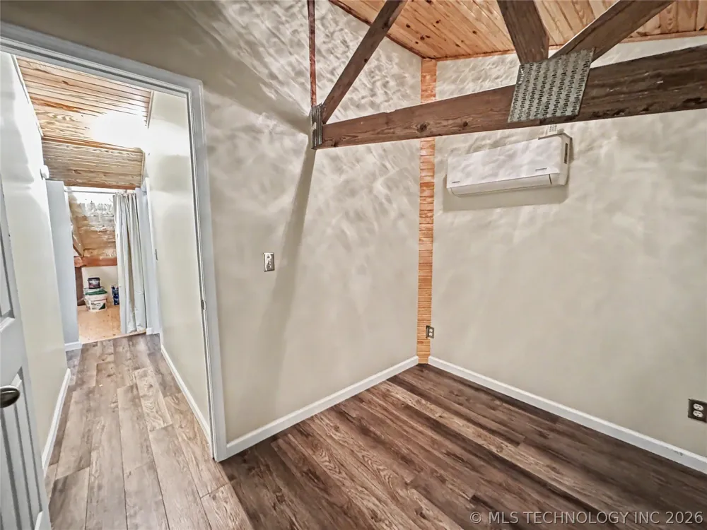 32424 S Pigeon Road Park Hill, OK 74451