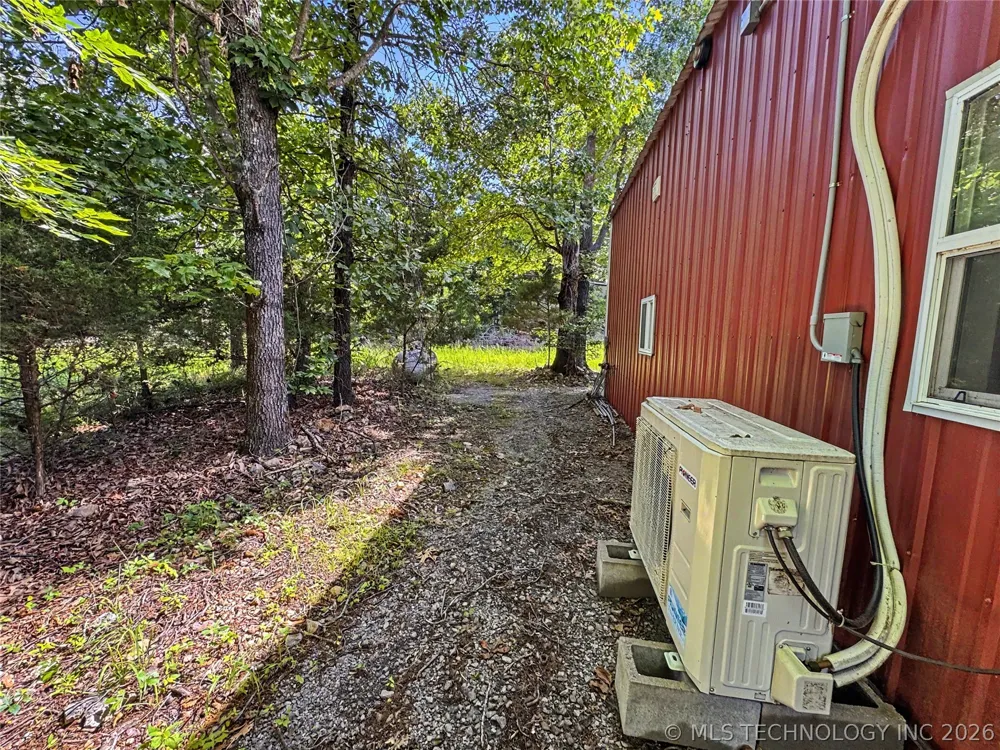 32424 S Pigeon Road Park Hill, OK 74451