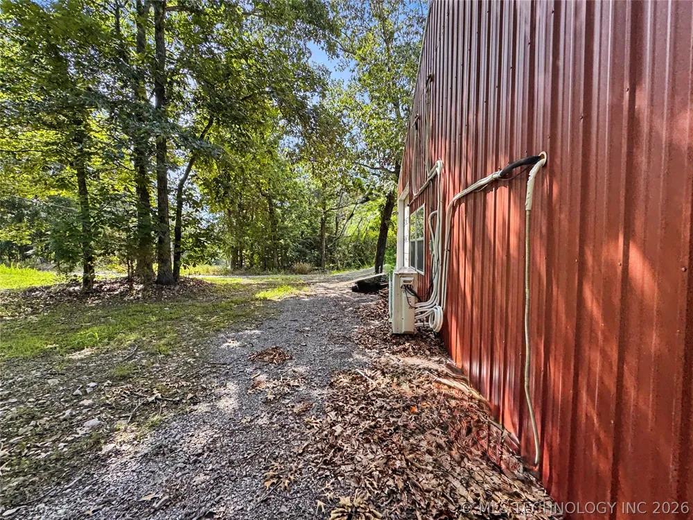 32424 S Pigeon Road Park Hill, OK 74451