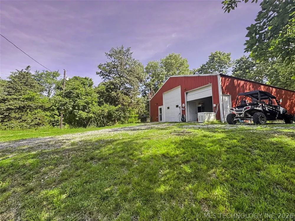 32424 S Pigeon Road Park Hill, OK 74451