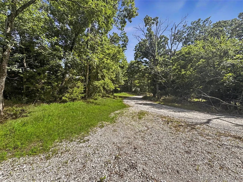 32424 S Pigeon Road Park Hill, OK 74451