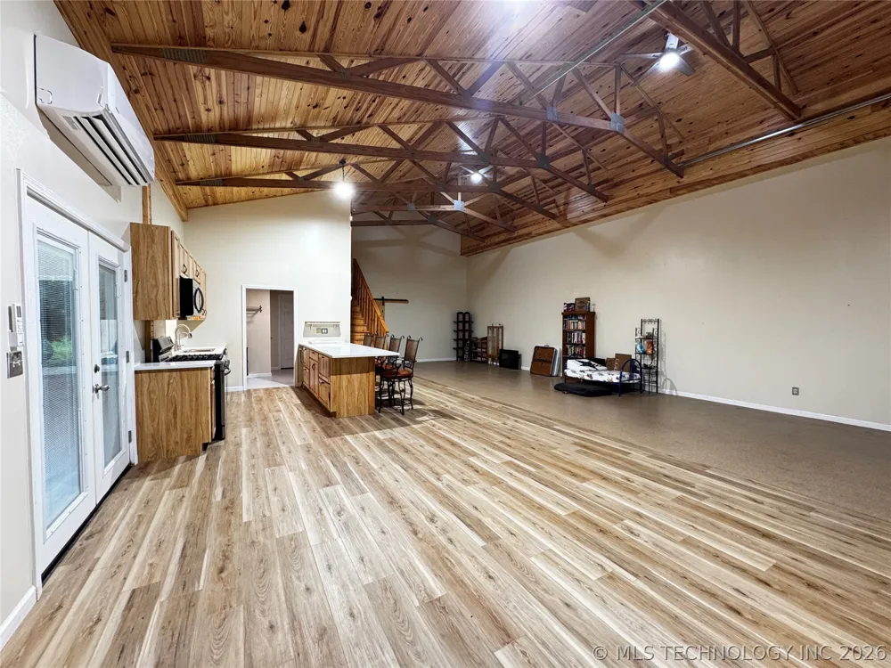 32424 S Pigeon Road Park Hill, OK 74451