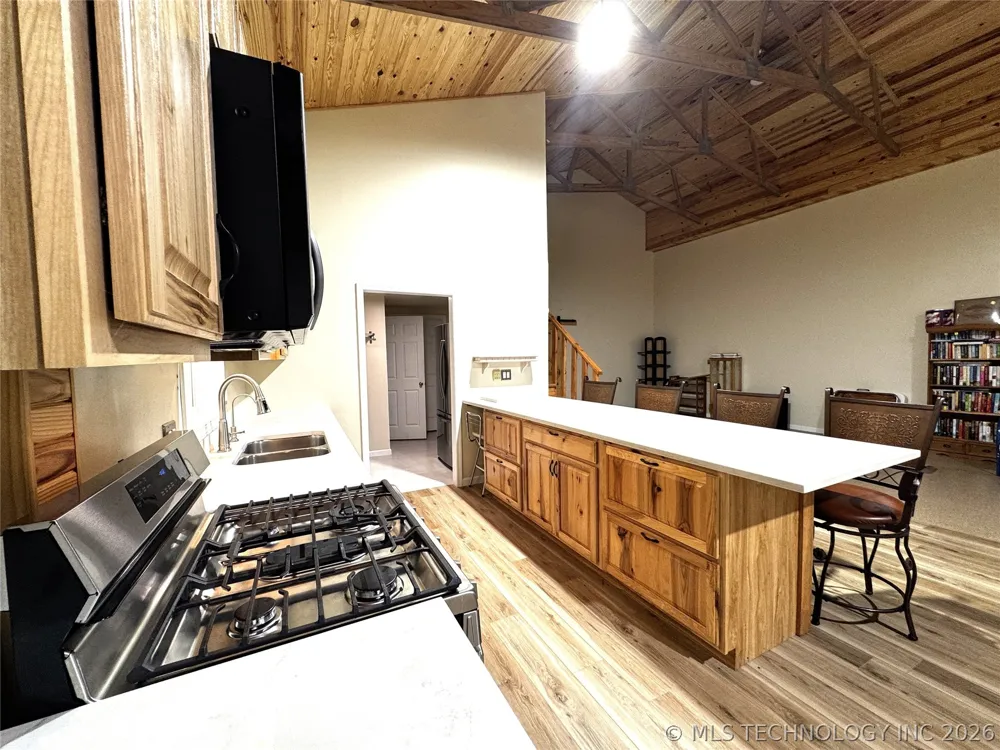 32424 S Pigeon Road Park Hill, OK 74451