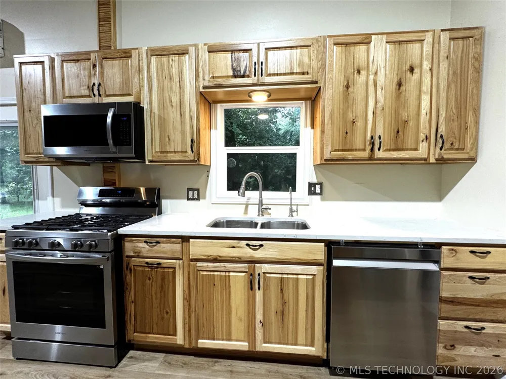 32424 S Pigeon Road Park Hill, OK 74451