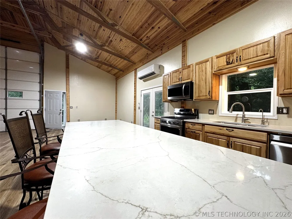 32424 S Pigeon Road Park Hill, OK 74451