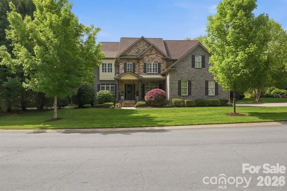 1401 Tara Plantation Boulevard Wesley Chapel, NC 28110