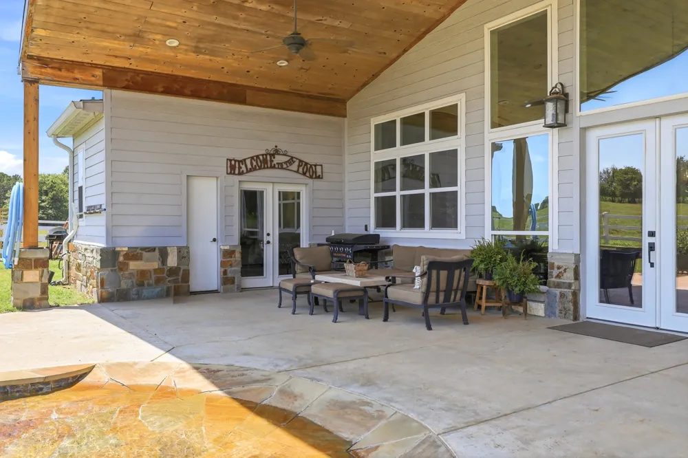 1357 County Road 3504 Bullard, TX 75757