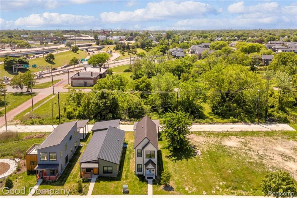 2827 16th Street Detroit City, MI 48216