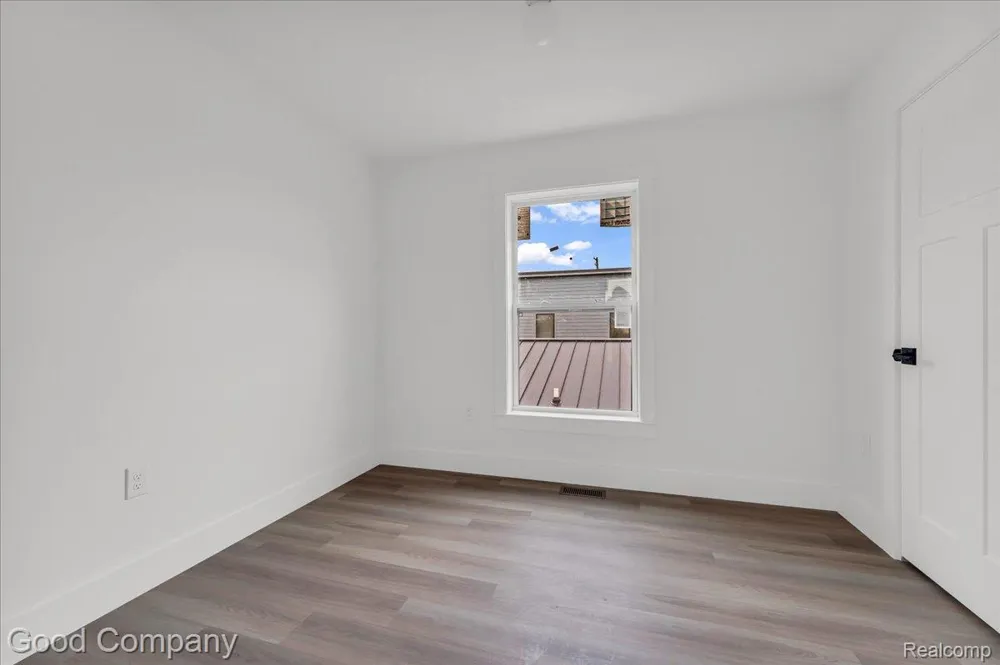 2827 16th Street Detroit City, MI 48216
