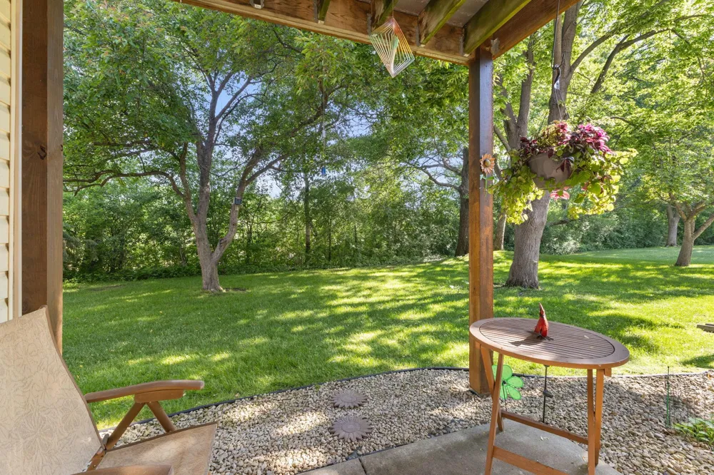 975 Heritage Court E #206 Vadnais Heights, MN 55127