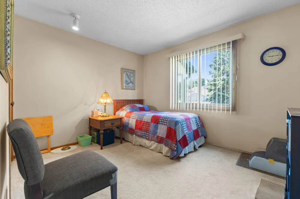 975 Heritage Court E #206 Vadnais Heights, MN 55127