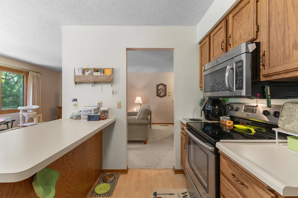 975 Heritage Court E #206 Vadnais Heights, MN 55127