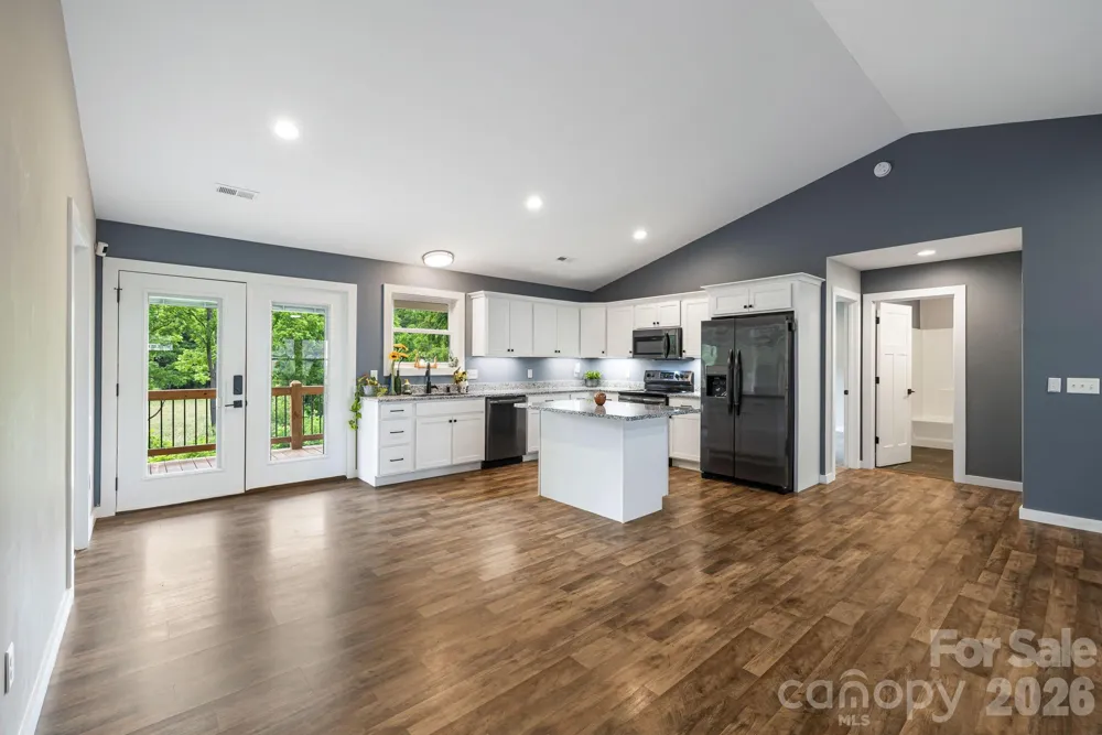 923 Newfound Road Leicester, NC 28748
