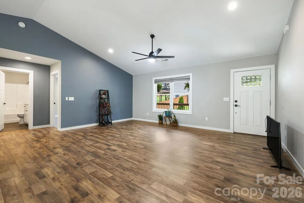 923 Newfound Road Leicester, NC 28748