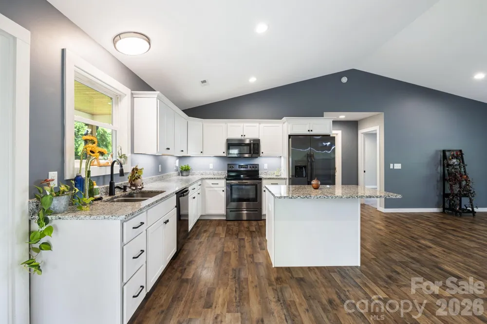 923 Newfound Road Leicester, NC 28748