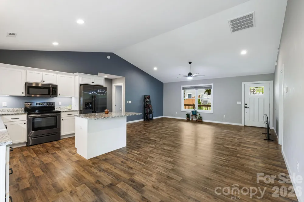 923 Newfound Road Leicester, NC 28748