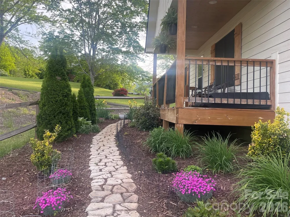 923 Newfound Road Leicester, NC 28748