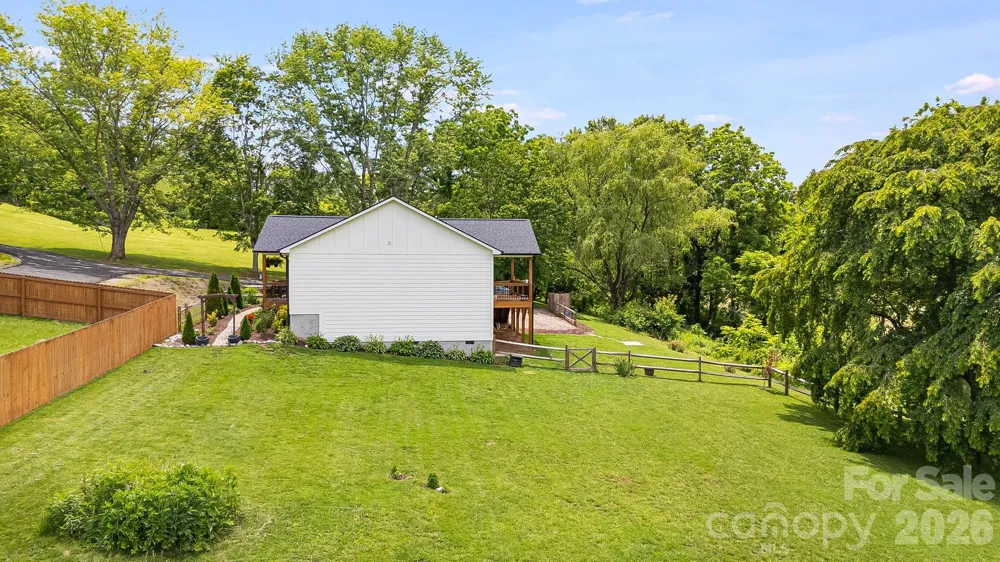 923 Newfound Road Leicester, NC 28748