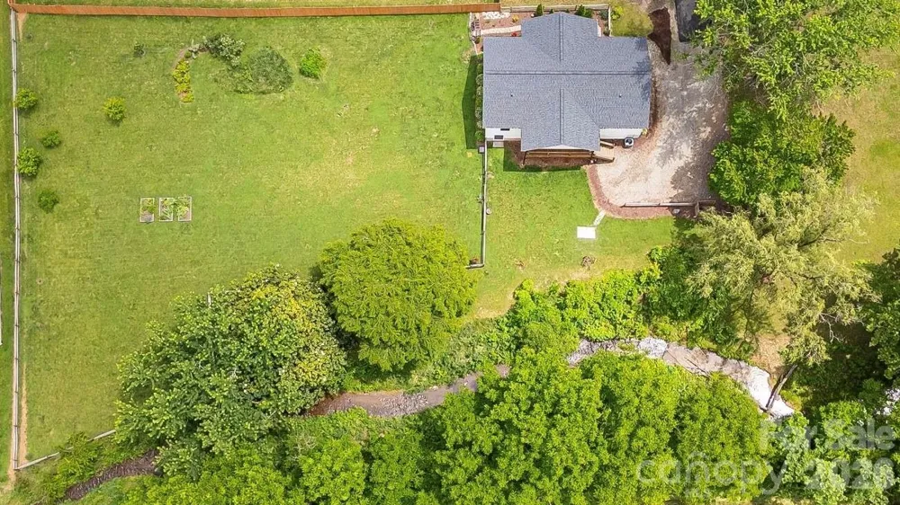 923 Newfound Road Leicester, NC 28748