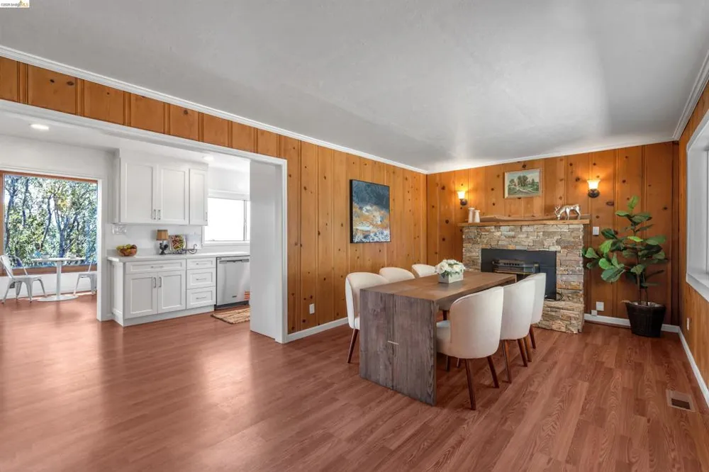 7001 Monte Verde Rd El Sobrante, CA 94803