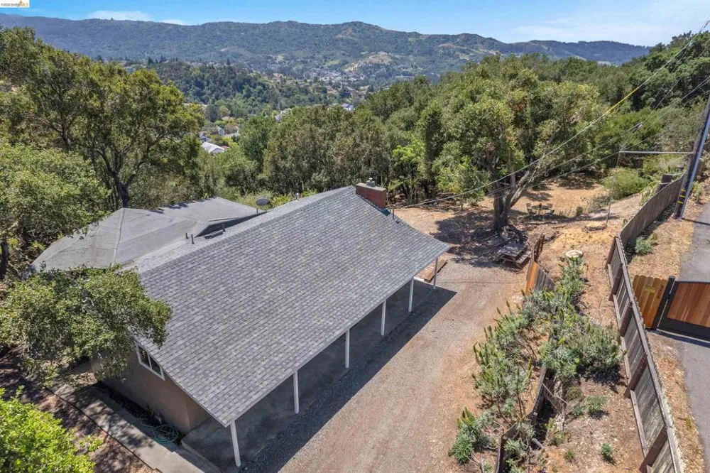 7001 Monte Verde Rd El Sobrante, CA 94803