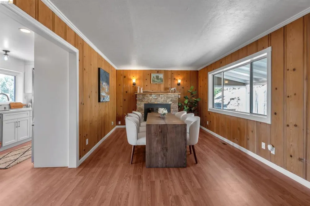 7001 Monte Verde Rd El Sobrante, CA 94803