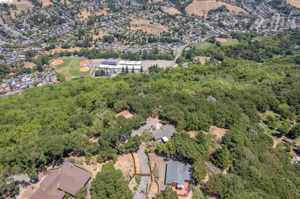 7001 Monte Verde Rd El Sobrante, CA 94803