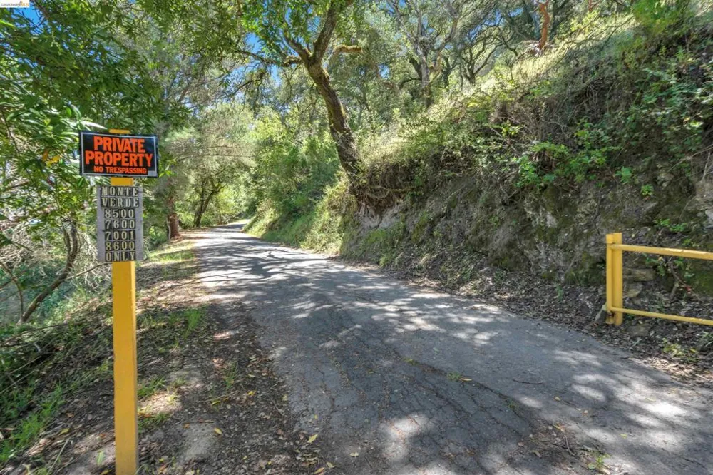 7001 Monte Verde Rd El Sobrante, CA 94803
