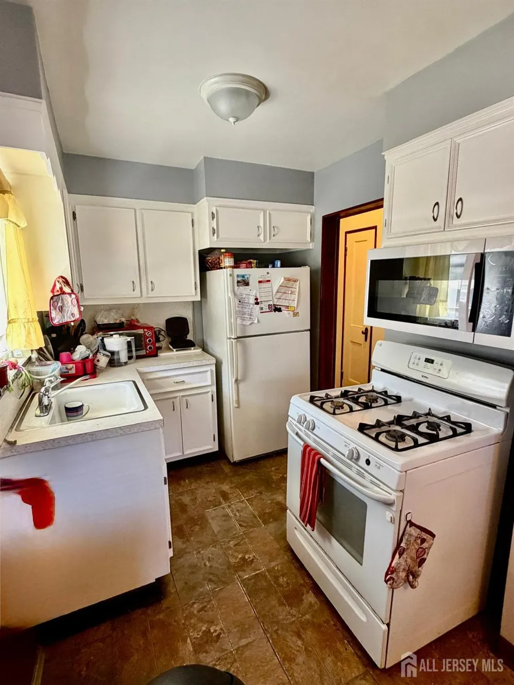 624 Chandler Avenue Roselle, NJ 07203