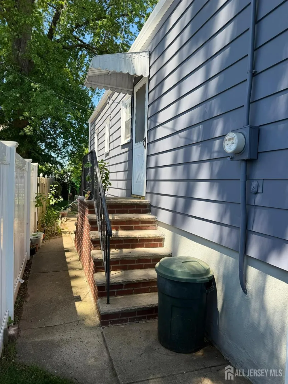624 Chandler Avenue Roselle, NJ 07203