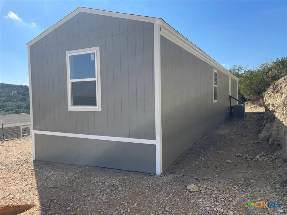 377 Buck Trail #4 Canyon Lake, TX 78133