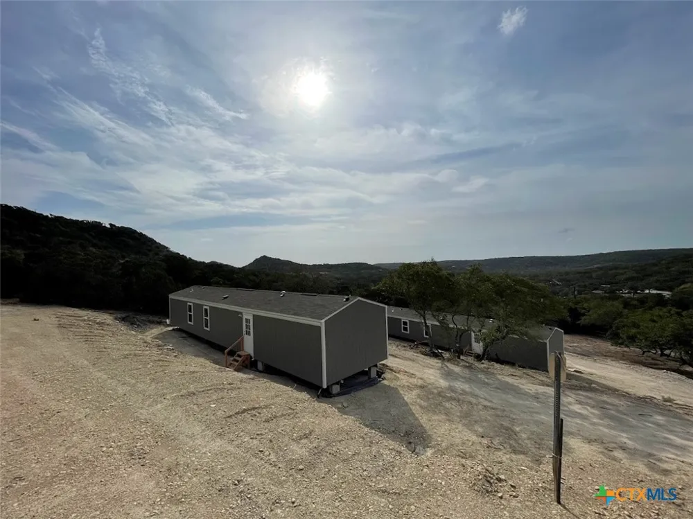 377 Buck Trail #4 Canyon Lake, TX 78133