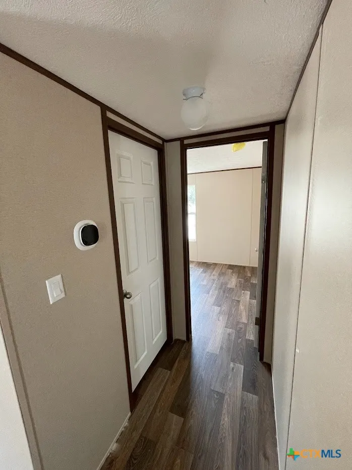 377 Buck Trail #4 Canyon Lake, TX 78133
