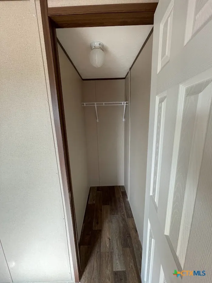 377 Buck Trail #4 Canyon Lake, TX 78133