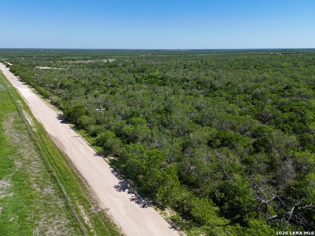 2349 CR 416 Falls City, TX 78113