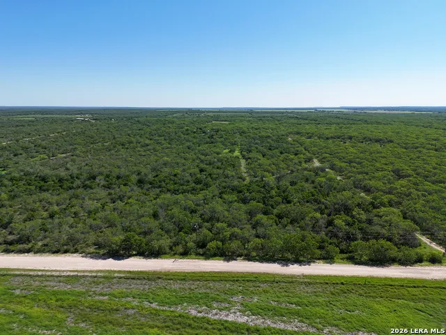 2349 CR 416 Falls City, TX 78113