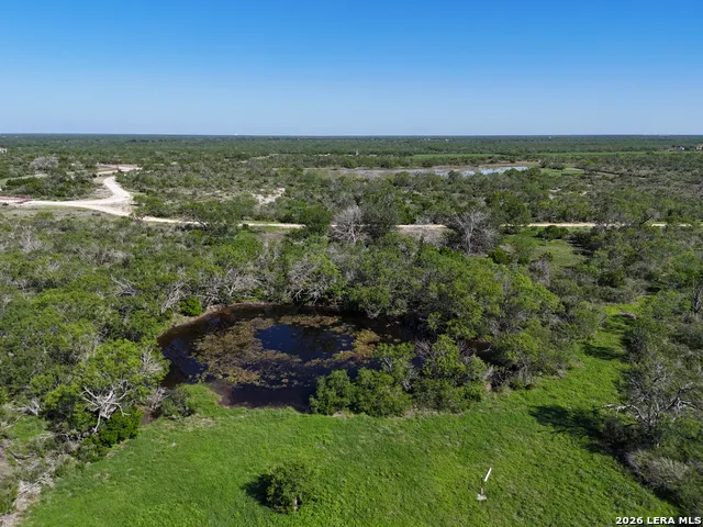 2349 CR 416 Falls City, TX 78113