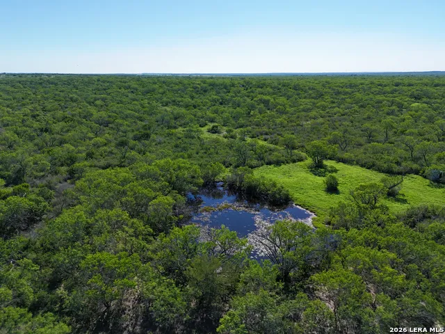 2349 CR 416 Falls City, TX 78113