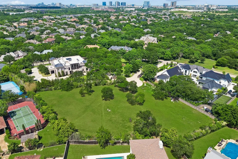 6800 Rufford Court Plano, TX 75024