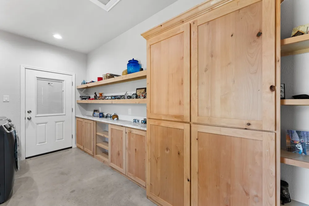 181 Private Road 197 Blum, TX 76627