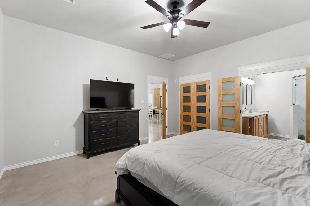 181 Private Road 197 Blum, TX 76627