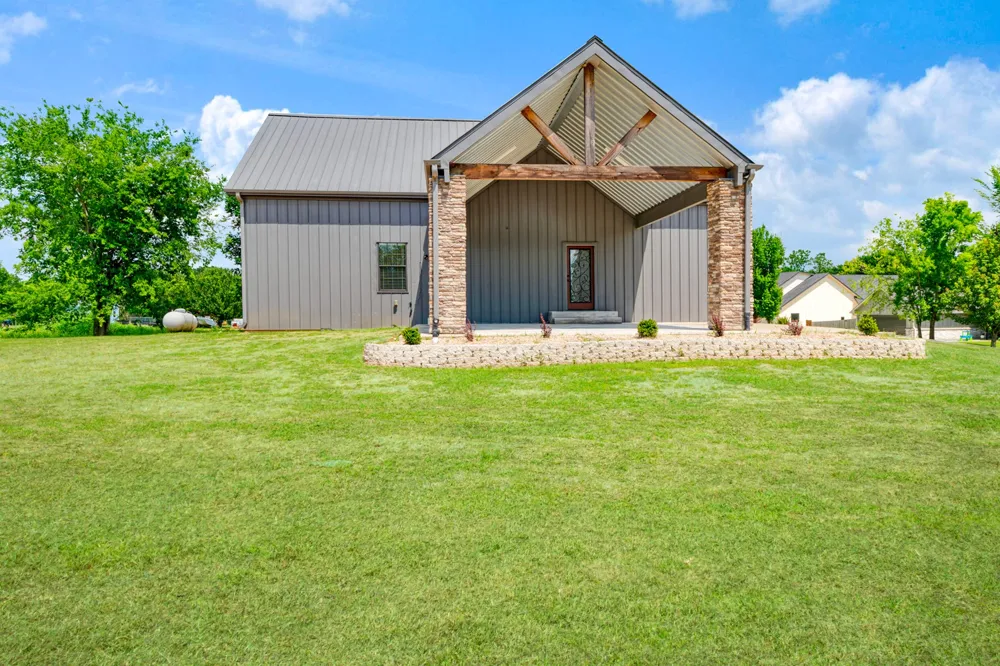 209 Helena Drive Powderly, TX 75473